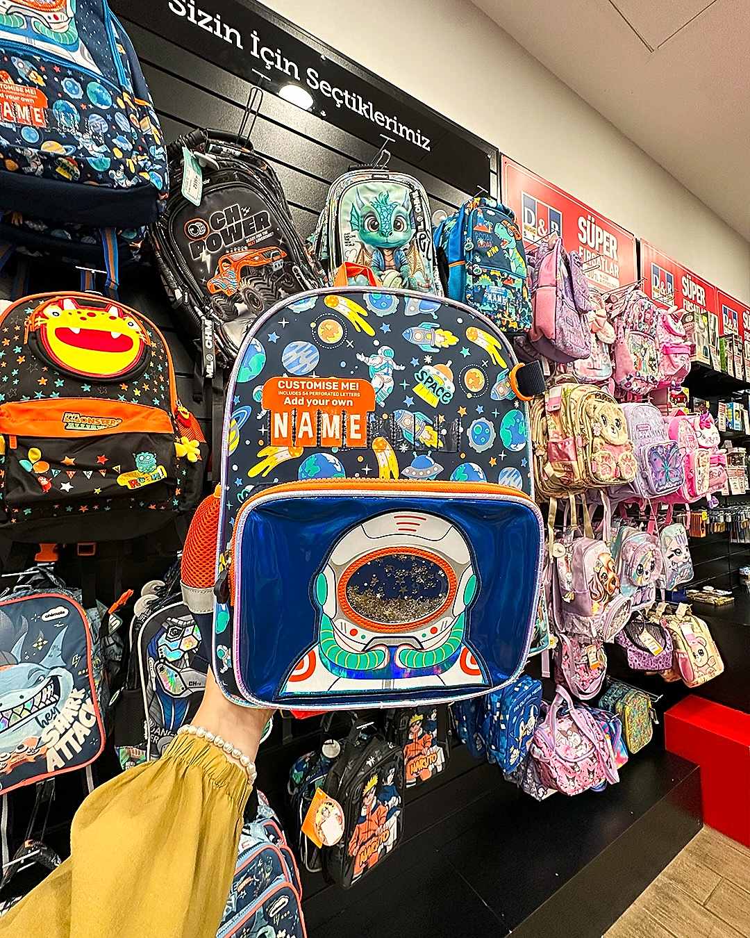 Okul eksikleriniz için D&R Mağazamızı ziyaret etmeyi unutmayın!